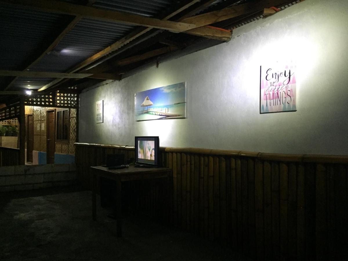 Bohemian Bohol Hostel Panglao Exterior photo
